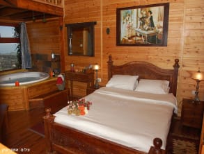 פסגת%20ההר%20,%20ראש%20פינה